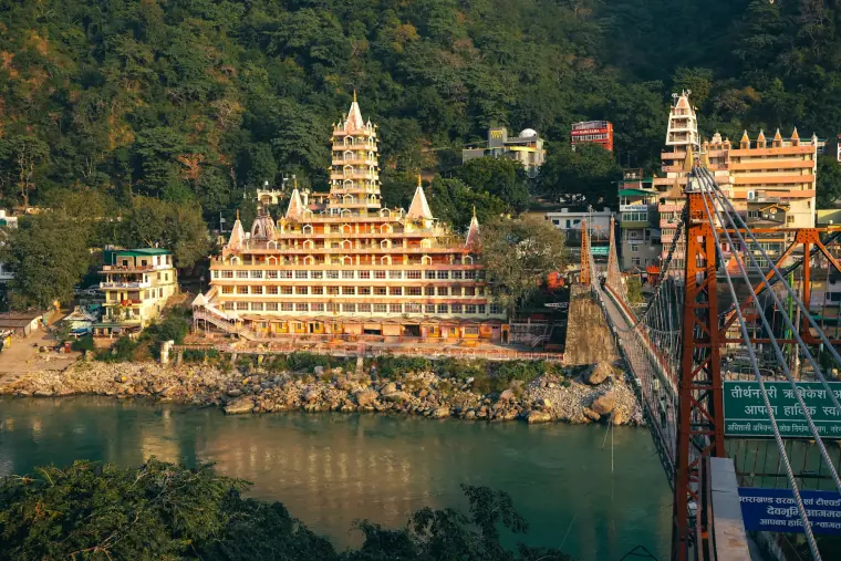 Temples on the Ganga at Rishikesh